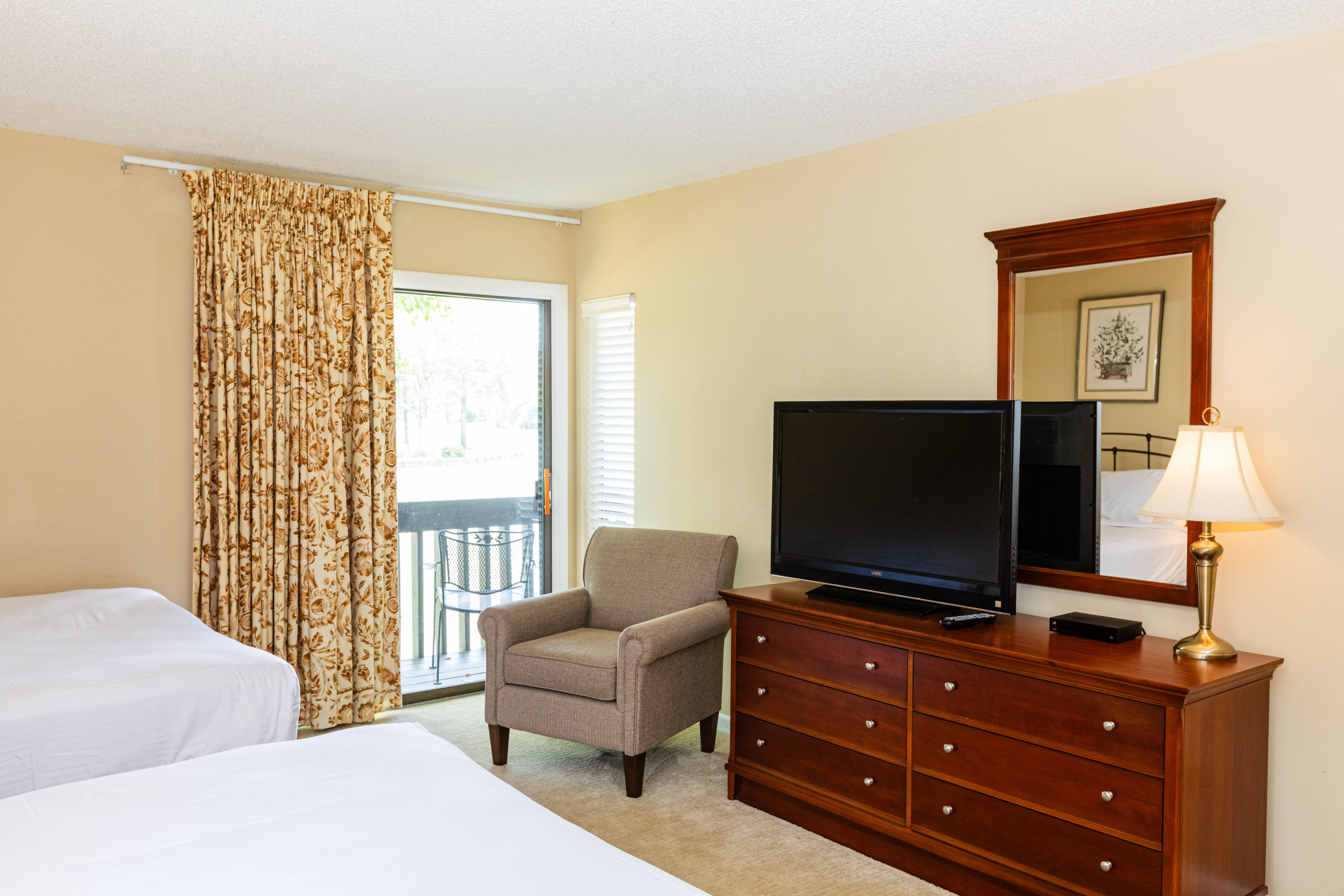 Lakeview #146_76-min