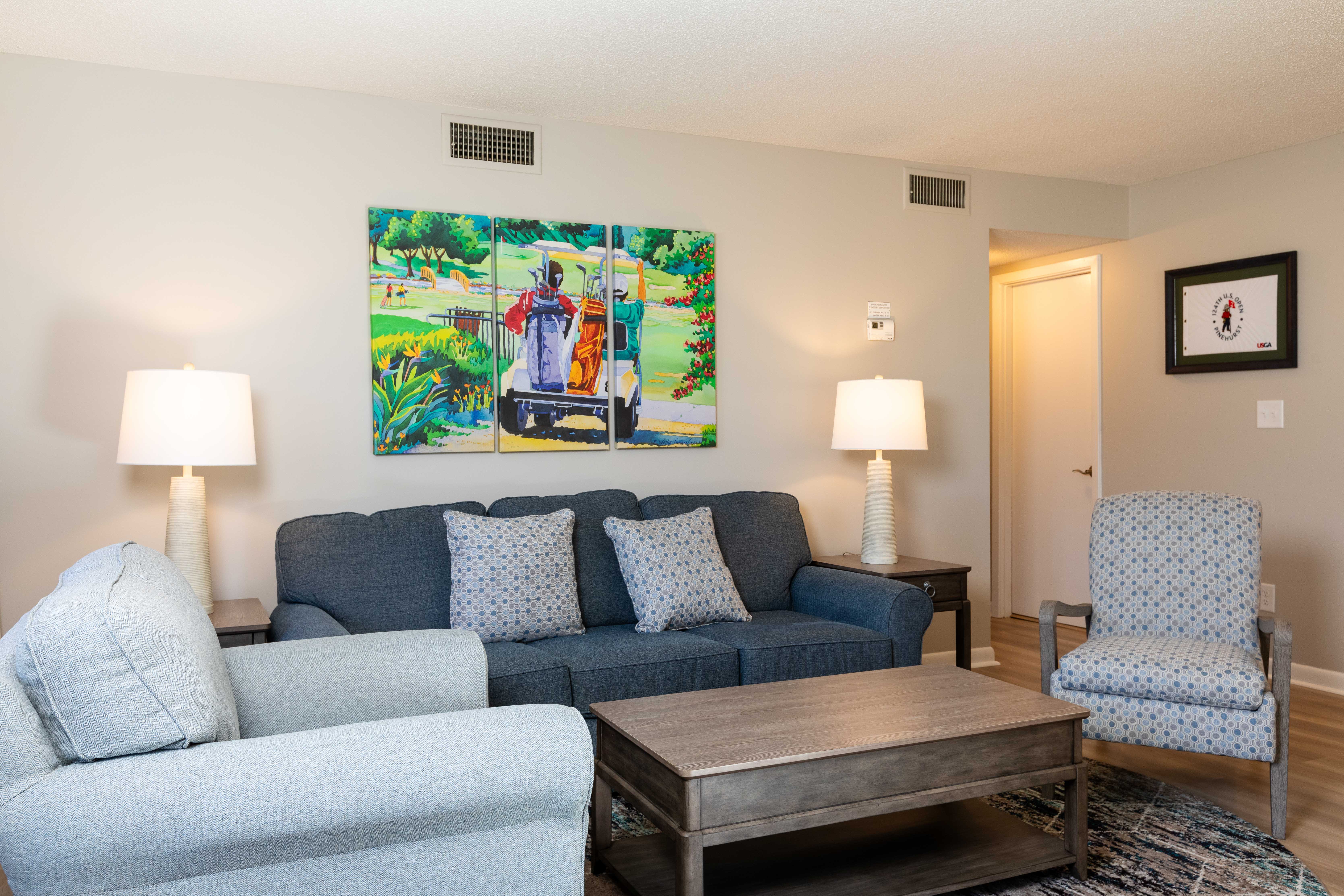 Prince Manor #102_67