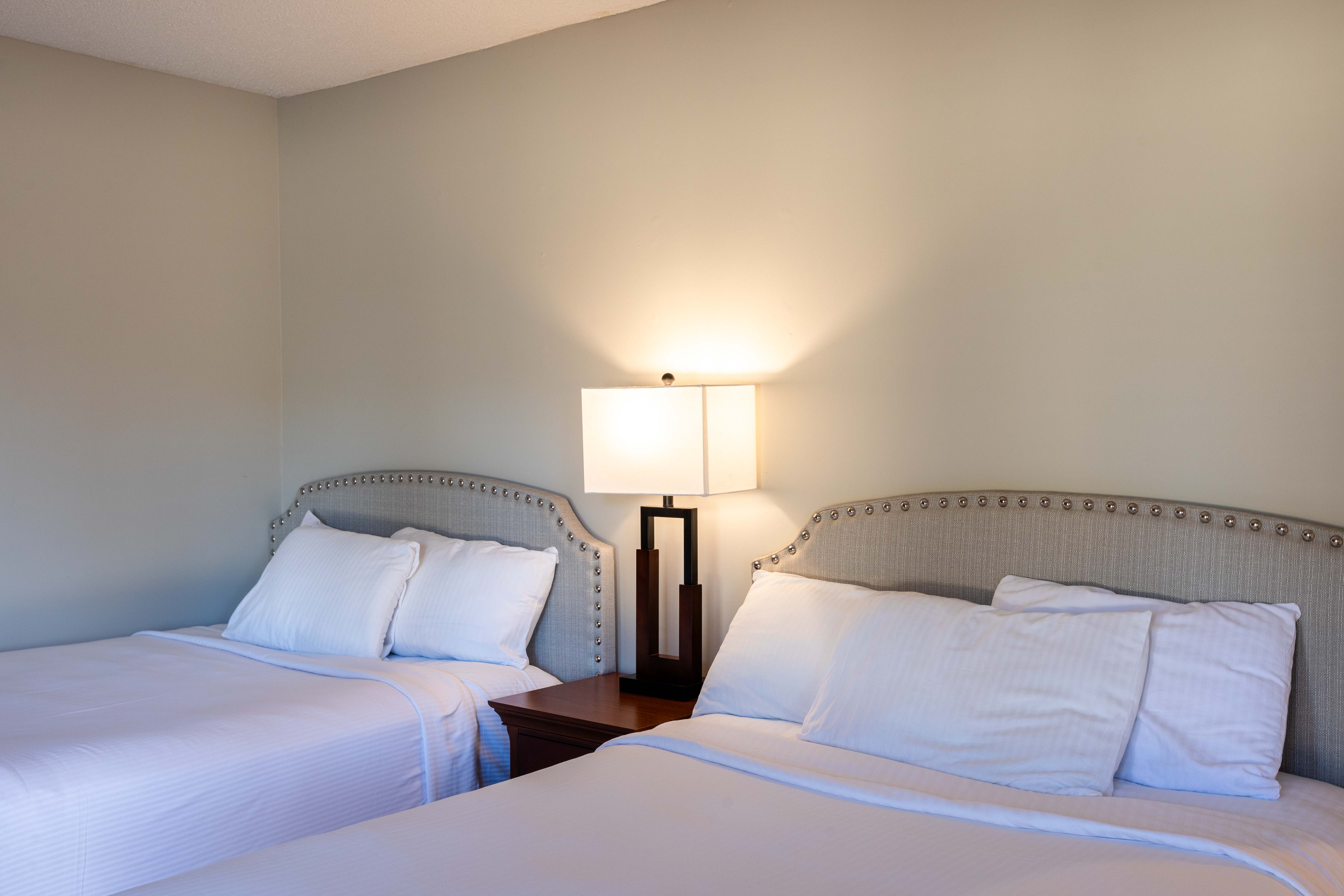 Prince Manor #102_77