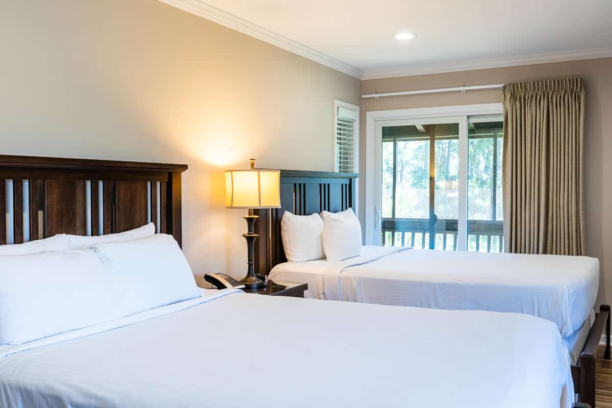 CONDOS_LINVILLEGARDENS_ 218_BEDROOM 1