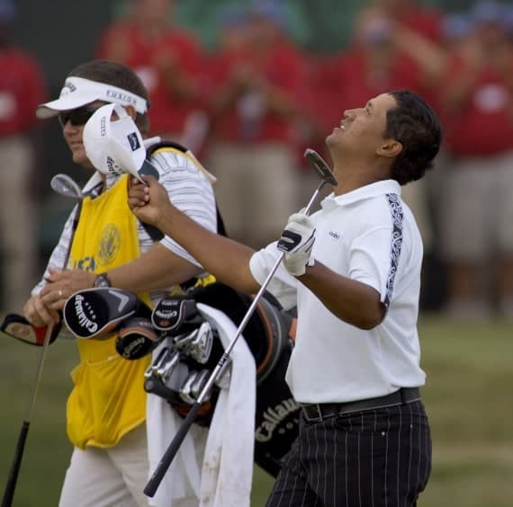 Michael Campbell listens to the applause of the crowd as he walks up the 18th hole at Pinehurst No. 2. Campbell won the 105 U.S. Open finishing even par and defeating Tiger Woods by two strokes. Photo By Bob Donnan-US PRESSWIRE (c) Copyright 2005 Bob Donnan