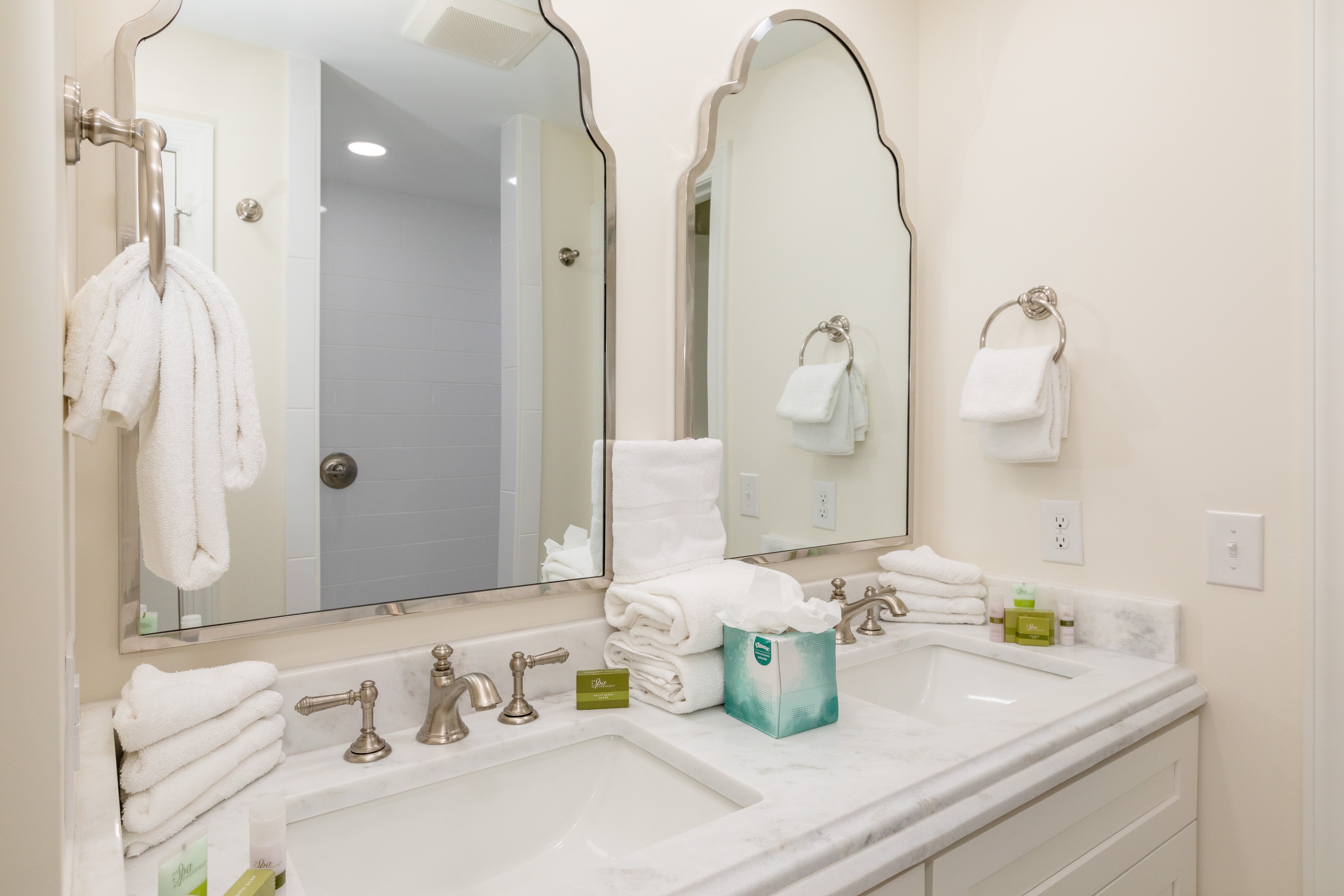 Golf Terrace #108_107-min